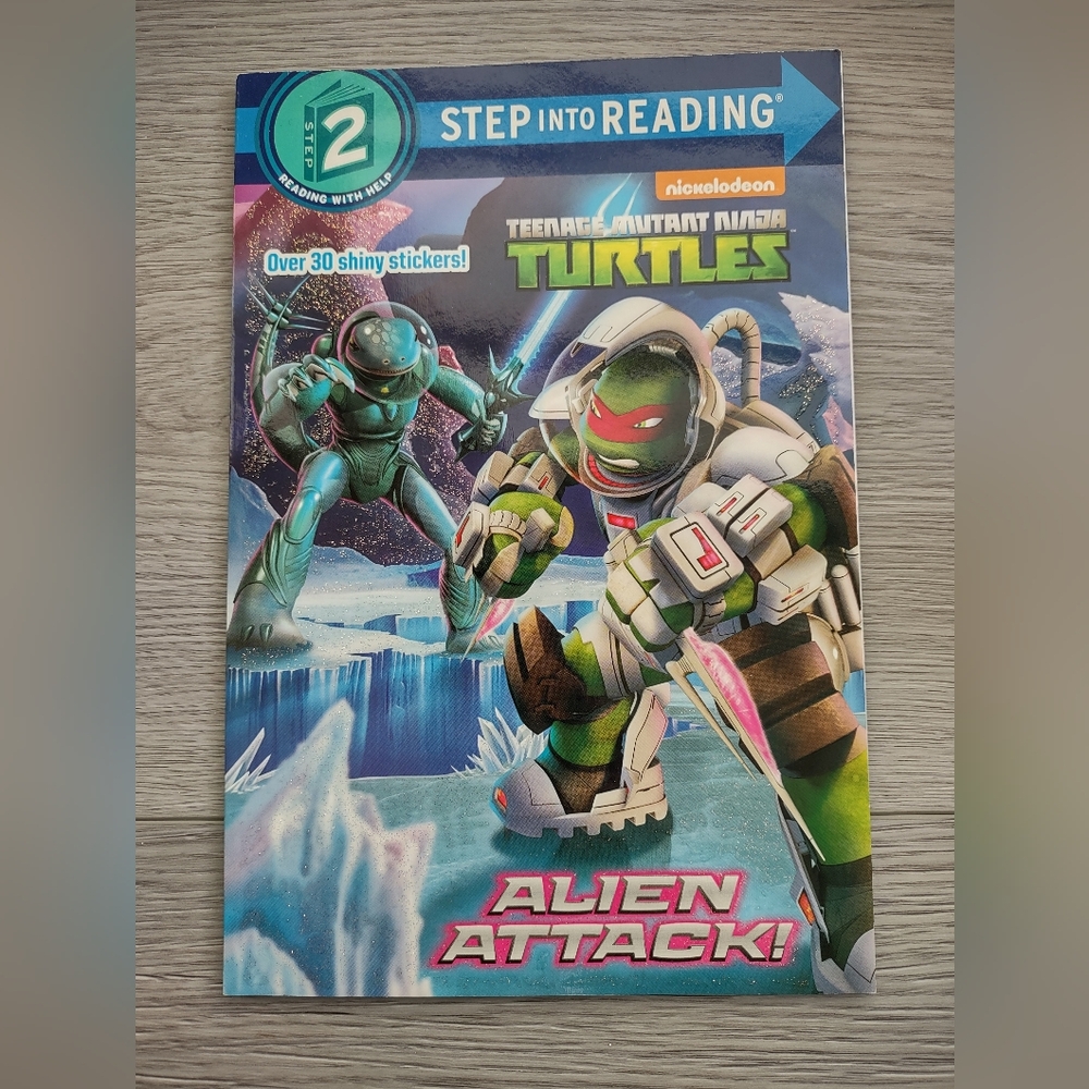4/$20 Teenage Mutant Ninja Turtles Alien Attack Book Level 2 Early Reader